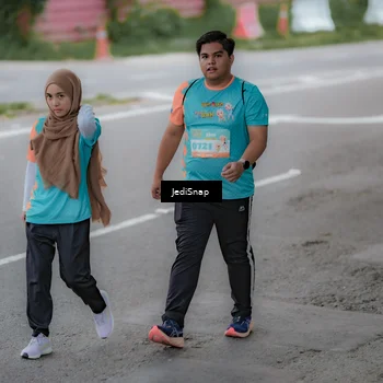 Runner Photo 8276706