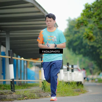 Runner Photo 8276718