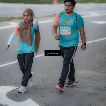 Runner Photo 8276722