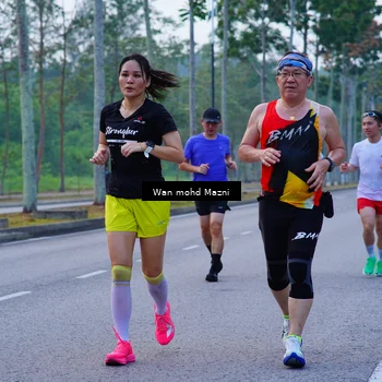 Runner Photo 8276724