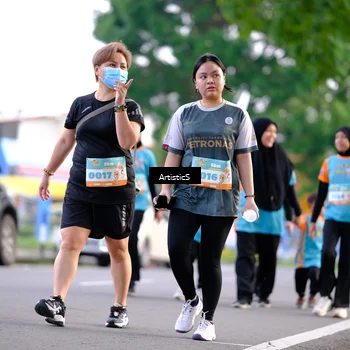 Runner Photo 8276747