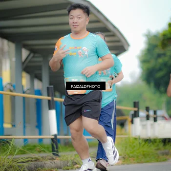 Runner Photo 8276754