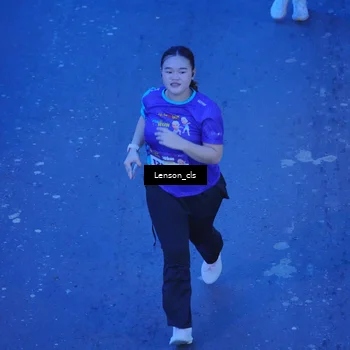 Runner Photo 8276816