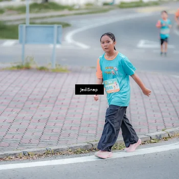 Runner Photo 8276862
