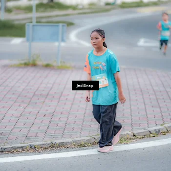Runner Photo 8276874