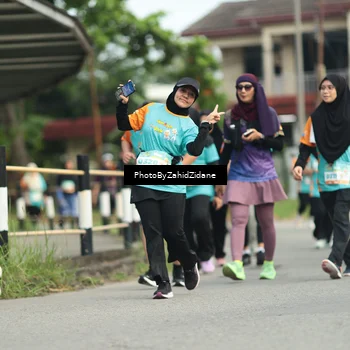 Runner Photo 8276880