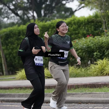 Runner Photo 8276893