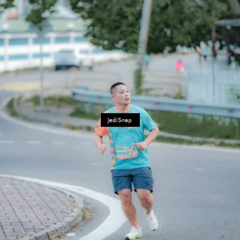 Runner Photo 8276894