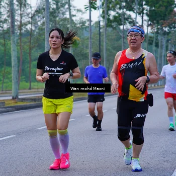 Runner Photo 8276895