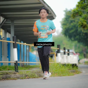 Runner Photo 8276918