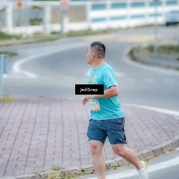 Runner Photo 8276945