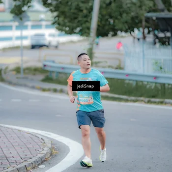 Runner Photo 8276952
