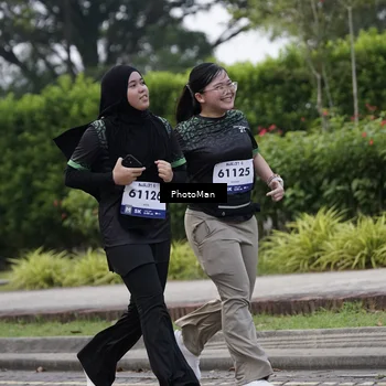 Runner Photo 8276990