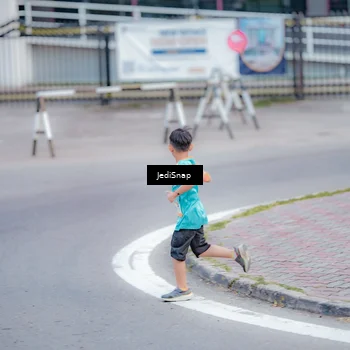 Runner Photo 8277024