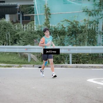 Runner Photo 8277032