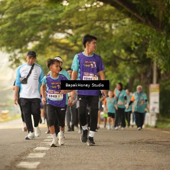 Runner Photo 8277076