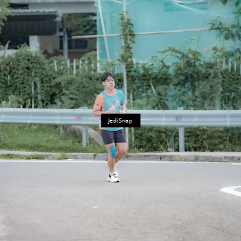 Runner Photo 8277085
