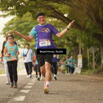 Runner Photo 8277087