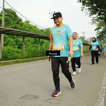 Runner Photo 8277100