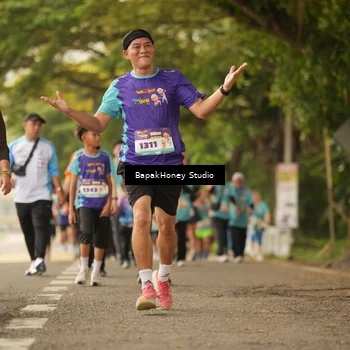 Runner Photo 8277101