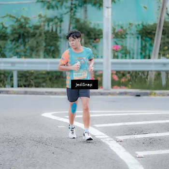 Runner Photo 8277138