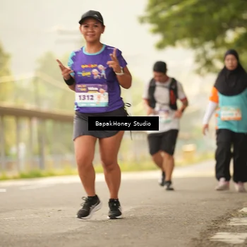 Runner Photo 8277174