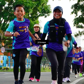 Runner Photo 8277182