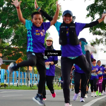 Runner Photo 8277184