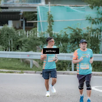 Runner Photo 8277192