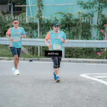 Runner Photo 8277209