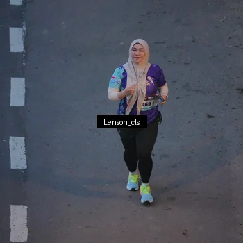 Runner Photo 8277289