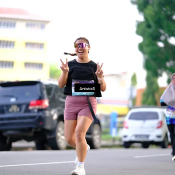 Runner Photo 8277299