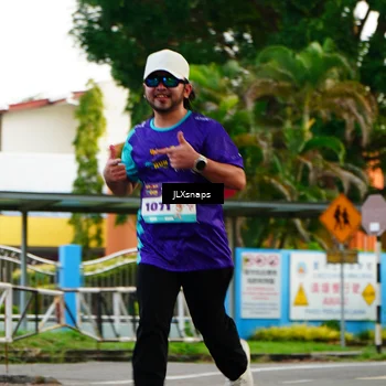 Runner Photo 8277316