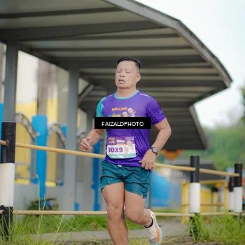 Runner Photo 8277347