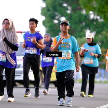 Runner Photo 8277350