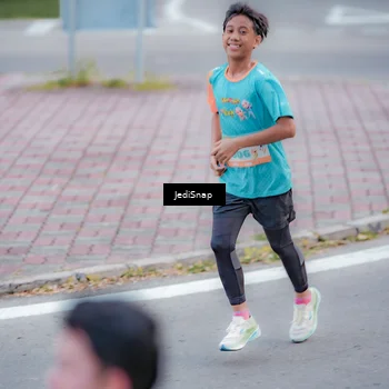 Runner Photo 8277387