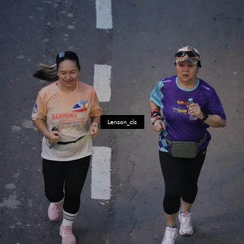 Runner Photo 8277402