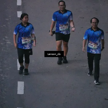 Runner Photo 8277403