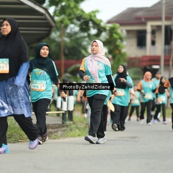 Runner Photo 8277457