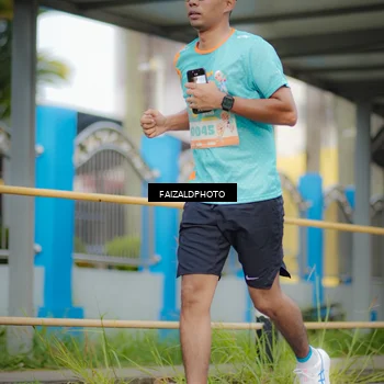 Runner Photo 8277484