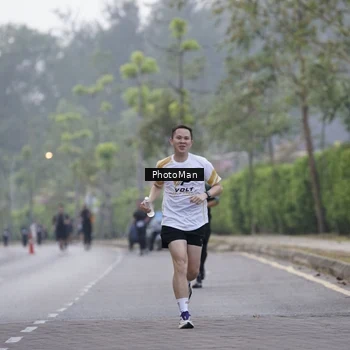 Runner Photo 8277497