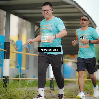 Runner Photo 8277499