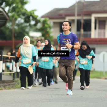 Runner Photo 8277504
