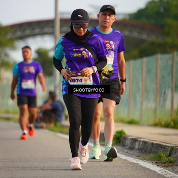 Runner Photo 8277516