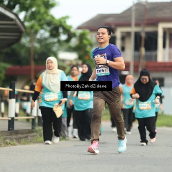 Runner Photo 8277528