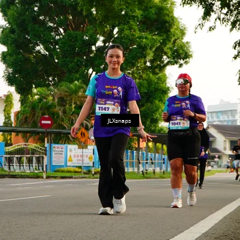Runner Photo 8277534