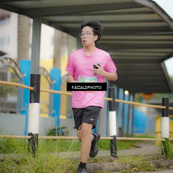 Runner Photo 8277544