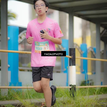Runner Photo 8277550