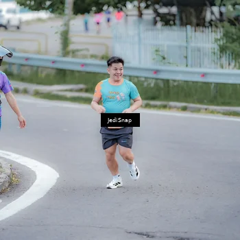 Runner Photo 8277562