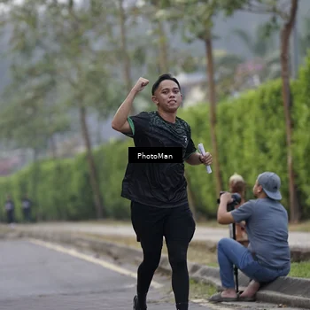 Runner Photo 8277595
